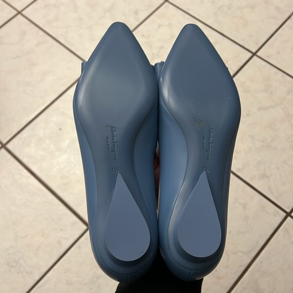 Salvatore Ferragamo flats - Picture 4 of 6